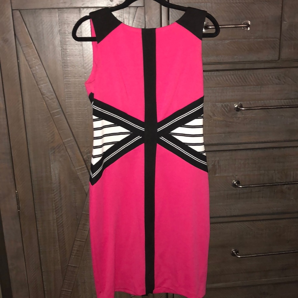 Ivanka Trump Hot Pink Size 6
